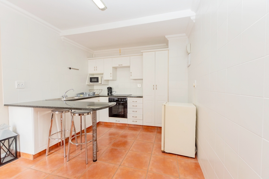 5 Bedroom Property for Sale in Waterfront Western Cape